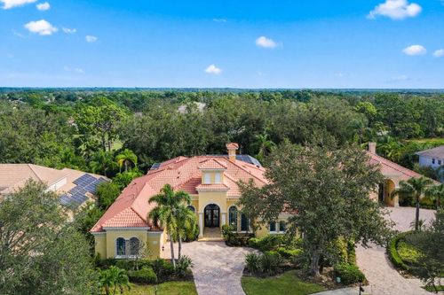 7203 Chatsworth Ct, University Pk, FL, 34201-2363 | Card Image