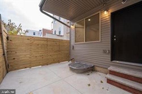 1-727 N 39th St, Philadelphia, PA, 19104-1675 | Card Image