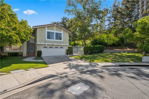 6890 E Georgetown Cir, Anaheim, CA, 92807-5107 | Card Image