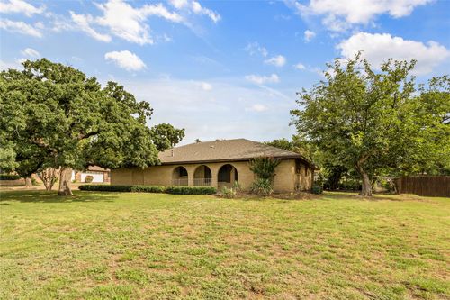 1217 Robin Dr, Keller, TX, 76262-9328 | Card Image