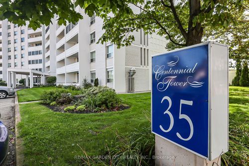 106-35 Towering Heights Blvd, Saint Catharines, ON, L2T3G8 | Card Image