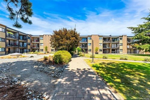 323-1870 Mckenzie Ave, Saanich, BC, V8N4X3 | Card Image