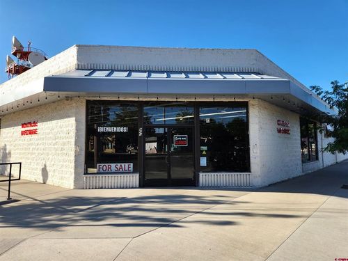 601 E Main St, Montrose, CO, 81401-3933 | Card Image