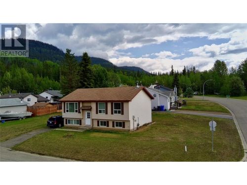 80 Sukunka Pl, Tumbler Ridge, BC, V0C2W0 | Card Image