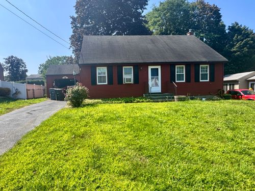 37 Mathewson Ave, Enfield, CT, 06082-4353 | Card Image