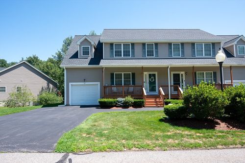 17-17 Oakes Cir, Millbury, MA, 01527 | Card Image