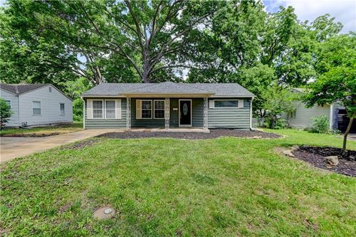 6314 E 149th St, Grandview, MO, 64030-4324 | Card Image