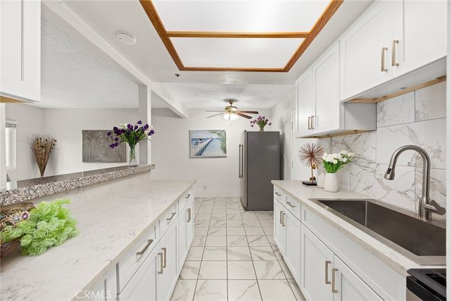 APT-2 - 915 Carob Way, Condo with 3 bedrooms, 3 bathrooms and 2 parking in Montebello CA | Image 14