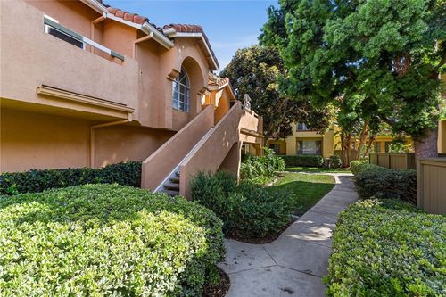 186 Alicante Aisle, Irvine, CA, 92614-8551 | Card Image