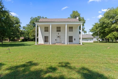 260 S Main St, Detroit, TX, 75436-1716 | Card Image