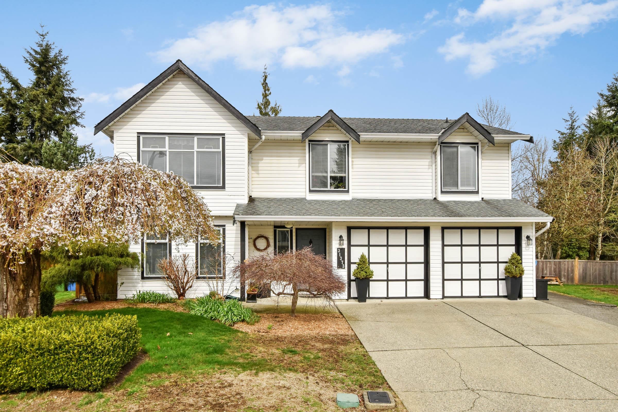 31373 Mcconachie Place, House other with 5 bedrooms, 3 bathrooms and 5 parking in Abbotsford BC | Image 1