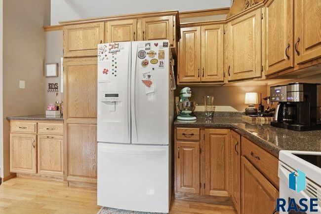3518 S Matthew Dr, House other with 4 bedrooms, 3 bathrooms and null parking in Sioux Falls SD | Image 7