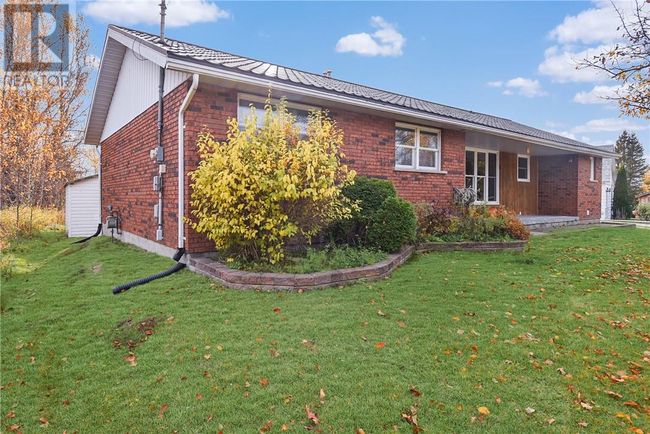 209 Charlebois St, House other with 4 bedrooms, 3 bathrooms and null parking in Azilda ON | Image 6