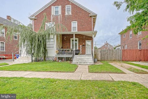 113 4th Ave, ROEBLING, NJ, 08554-1009 | Card Image