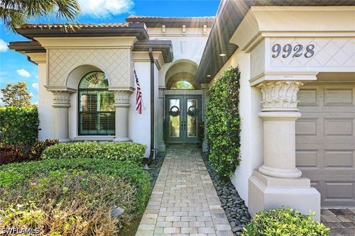 9928 Casabella Way, BONITA SPRINGS, FL, 34135-6852 | Card Image