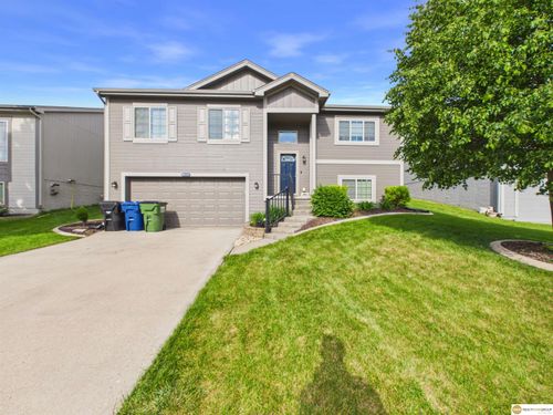 8014 S 190th Avenue, Gretna, NE, 68136 | Card Image
