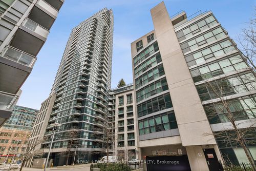304-600 Fleet St, Toronto, ON, M5V1B7 | Card Image