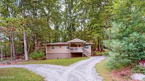 179 Outer Dr, Dingmans Ferry, PA, 18328-9251 | Card Image