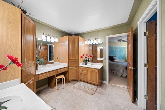 10185 N 650 E, House other with 6 bedrooms, 5 bathrooms and null parking in New Carlisle IN | Image 24