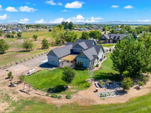 14119 Silver Ridge Rd, Caldwell, ID, 83607-5221 | Card Image