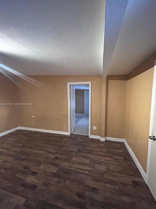 1-2300 Nw 64th Ave, Sunrise, FL, 33313 | Card Image