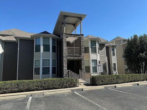 902 Rocky Shore Ter, Kimberling City, MO, 65686-9876 | Card Image