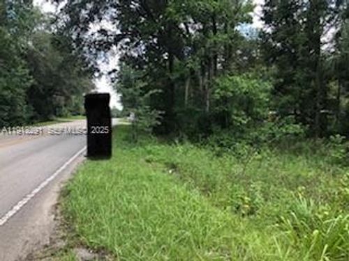 19220 N Highway 329, Micanopy, FL, 32667-8128 | Card Image