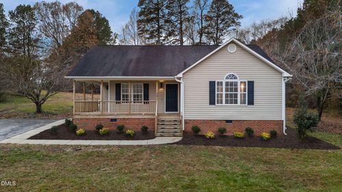 104 Holly Ranch Ct, Willow Spring, NC, 27592-8549 | Card Image