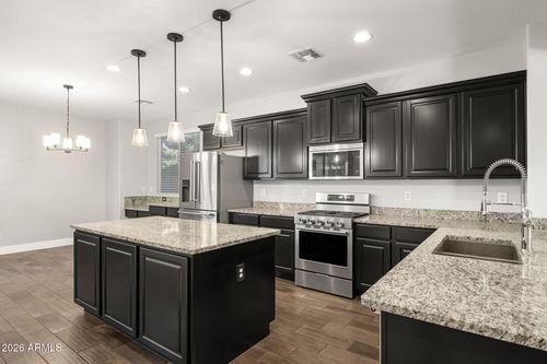 3661 E Palo Verde St, Gilbert, AZ, 85296-1855 | Card Image