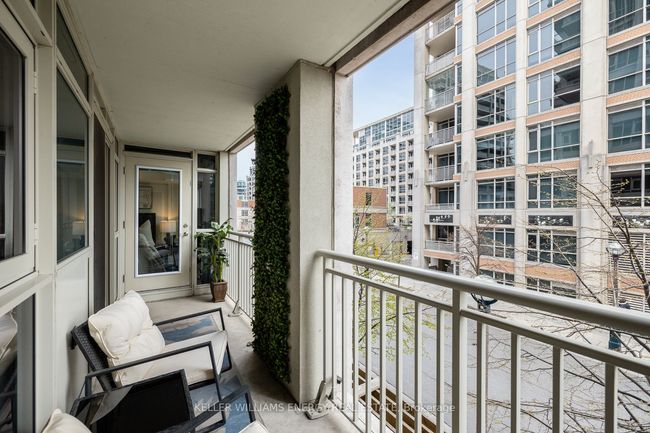 308 - 35 Bastion St, Condo with 2 bedrooms, 2 bathrooms and null parking in Toronto ON | Image 20