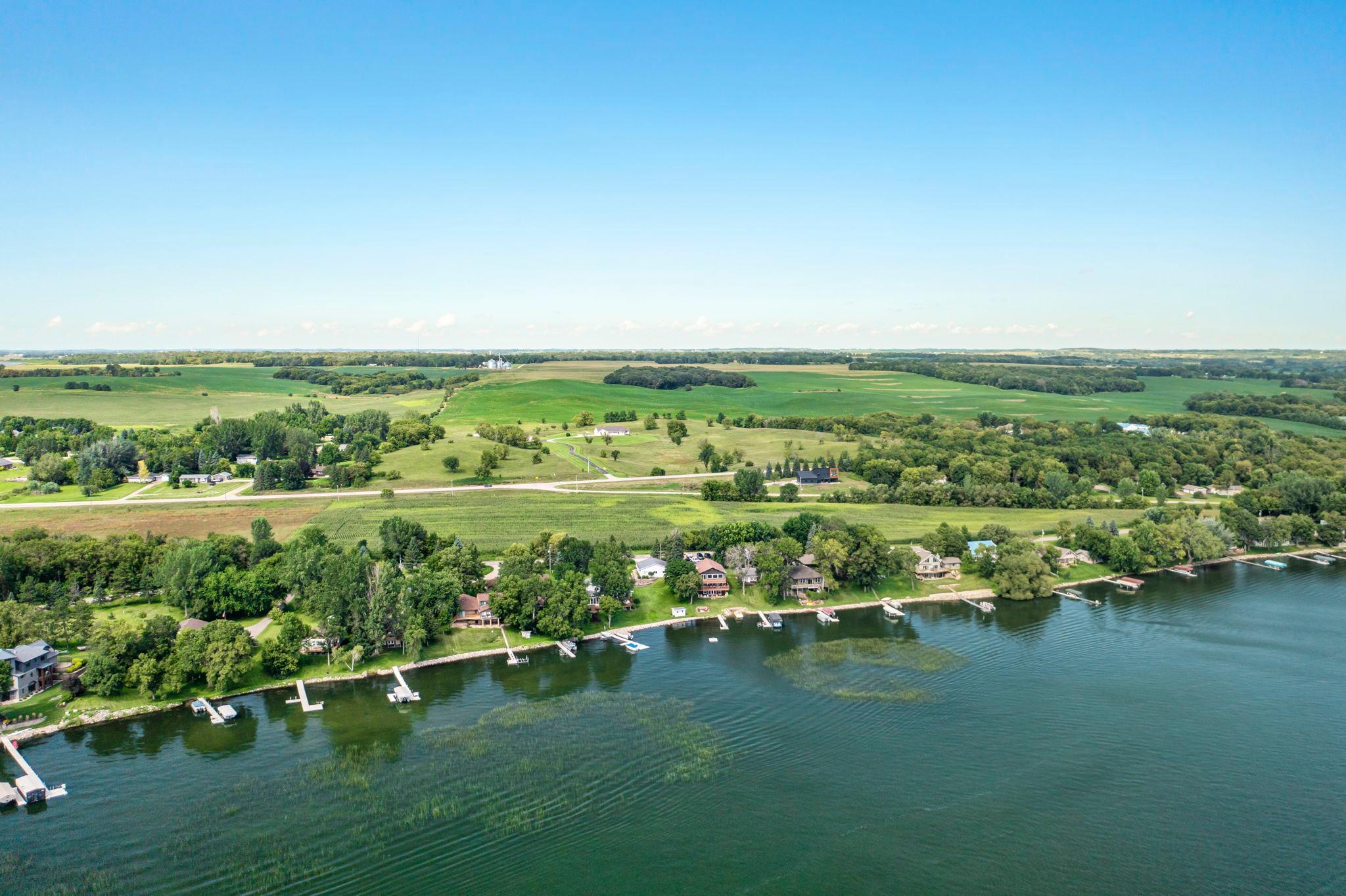 Residential in Starbuck 5