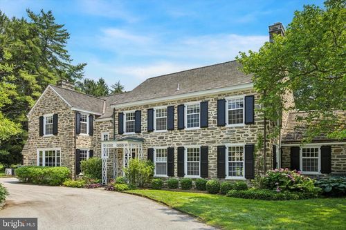 1024 N Spring Mill Rd, VILLANOVA, PA, 19085-2139 | Card Image