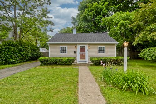 29 Lawnwood Ave, Longmeadow, MA, 01106-3018 | Card Image