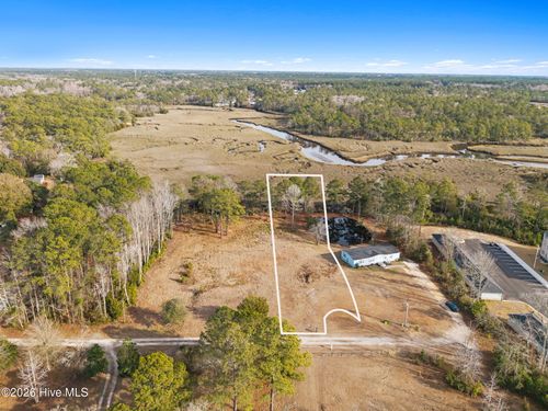 272 Edgewater Dr Sw, Shallotte, NC, 28470-1700 | Card Image