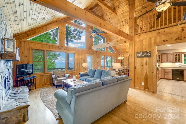 639 Deer Ridge Rd, House other with 2 bedrooms, 3 bathrooms and null parking in Bryson City NC | Image 5
