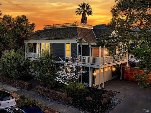 6555 Yount St, Yountville, CA, 94599-1279 | Card Image
