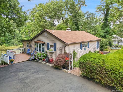 18 Sylvan Rd, Lake Peekskill, NY, 10537-1539 | Card Image