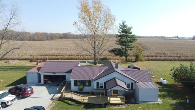 3726 S County Road 850 W, House other with 3 bedrooms, 2 bathrooms and null parking in Glenwood IN | Image 5