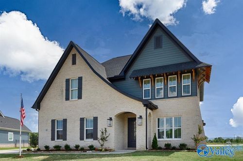 7 Devereux Pl, Gurley, AL, 35748-2900 | Card Image