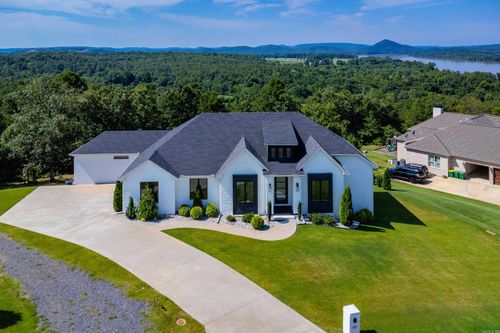 16200 Vista Del Rio, North Little Rock, AR, 72113-9215 | Card Image