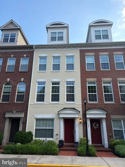 307 Upton N, ARLINGTON, VA, 22203 | Card Image