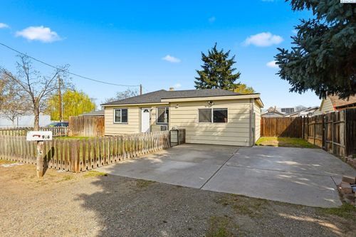 906 W Entiat Avenue, Kennewick, WA, 99336 | Card Image