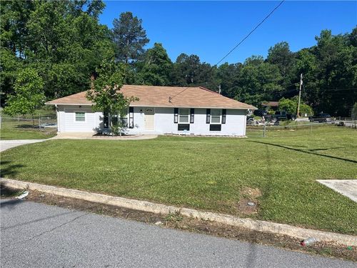 2875 Carriage Ln, College Park, GA, 30349-4171 | Card Image