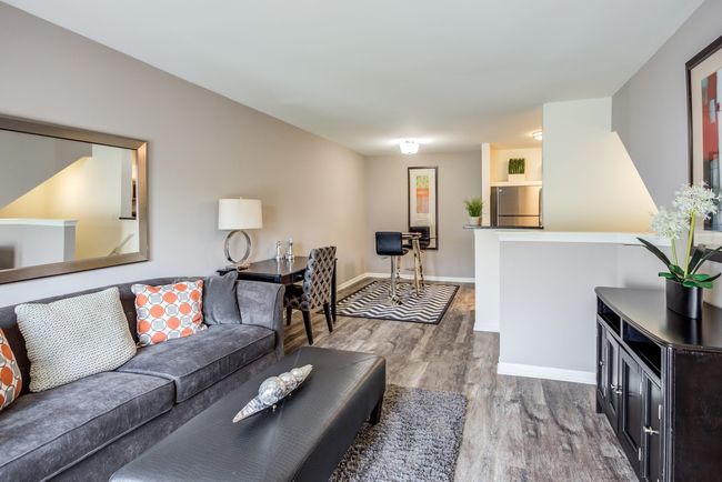 80 - 80 Gershwin Ct, Townhouse with 2 bedrooms, 2 bathrooms and 2 parking in Wheaton IL | Image 33