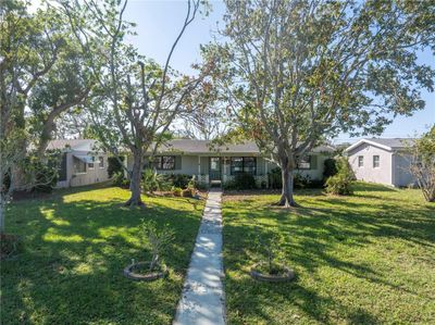 432 43 Rd Avenue Ne, House other with 2 bedrooms, 1 bathrooms and null parking in St Petersburg FL | Image 1