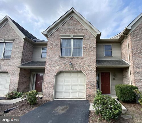 453 Stonehedge Ln, MECHANICSBURG, PA, 17055-7010 | Card Image