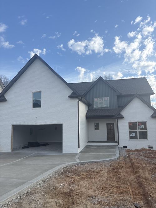 353 Young Ln, Pleasant View, TN, 37146-2401 | Card Image