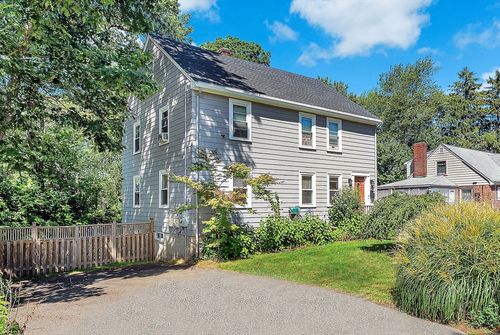1-10 Glen Gary Rd, Needham, MA, 02494-1311 | Card Image