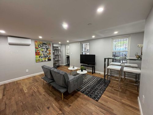 1b-75 Woodbine St, Brooklyn, NY, 11221-7703 | Card Image