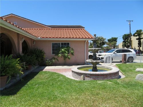 6996 Naomi Ave, Buena Park, CA, 90620-1649 | Card Image